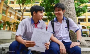 TP HCM dự kiến tuyển sinh lớp 10 bằng xét học bạ và điểm thi