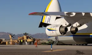 Sự cố bí ẩn ngăn Mỹ giao trực thăng Apache cho Ấn Độ